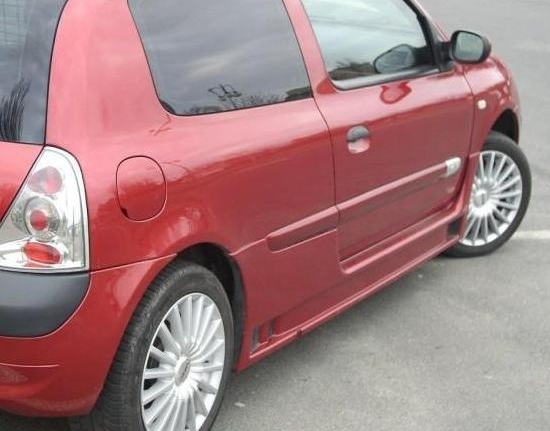 Renault Clio 2 Side skirts